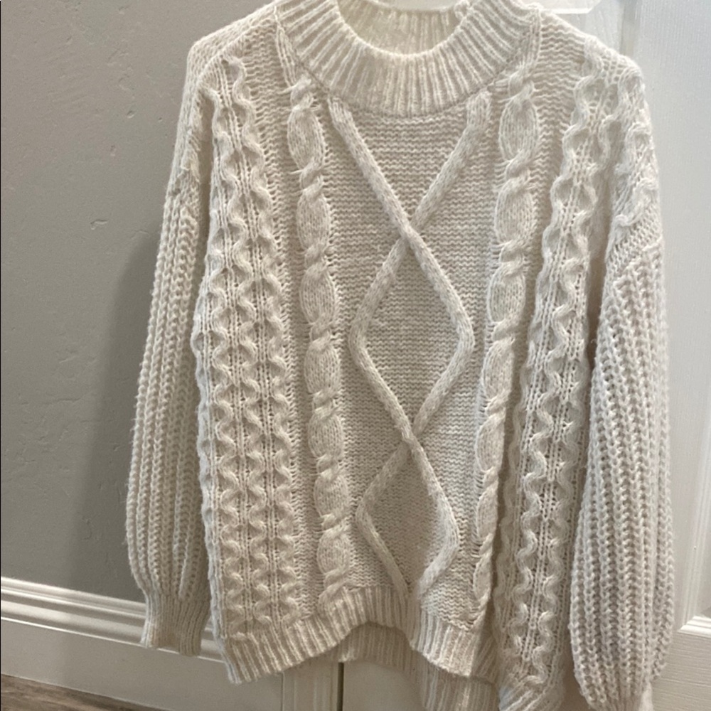 SO Cream Crew Neck Sweater with Cable Knit Design